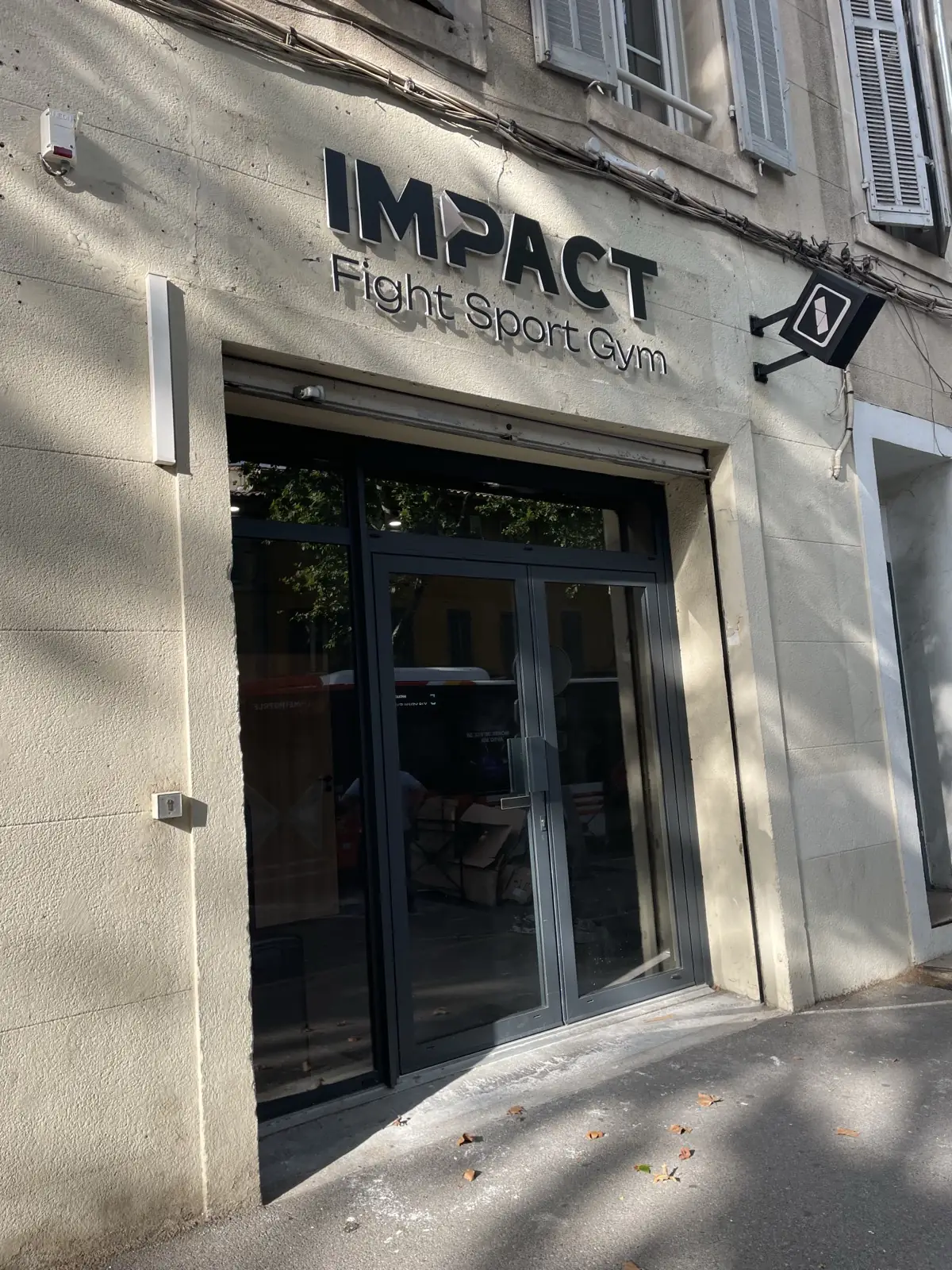 Façade de la salle Impact - Fight Sport Gym, 27 boulevard Aristide Briand à Aix-en-Provence