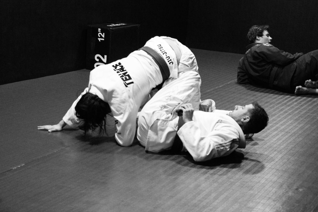 Cours de Jiu-jitsu brésilien pour débutants chez IMPACT à Aix-en-Provence
